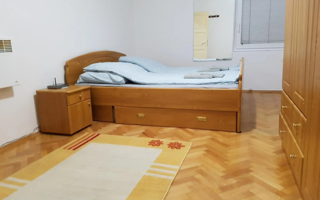 Park apartment