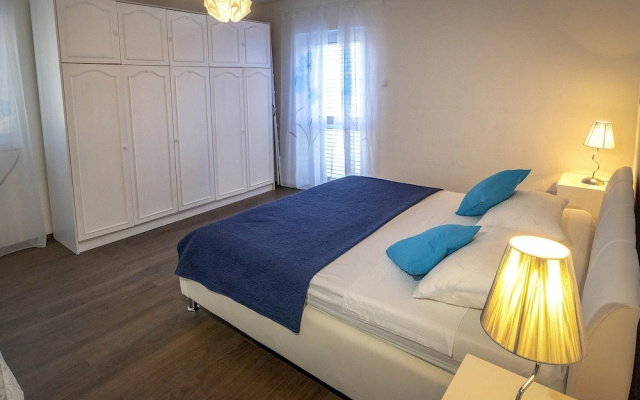 Apartments Snjezana