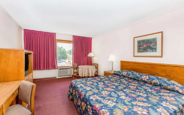 Knights Inn & Suites South Sioux City