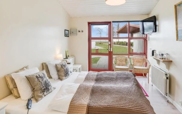Knudhule Badehotel Cottages