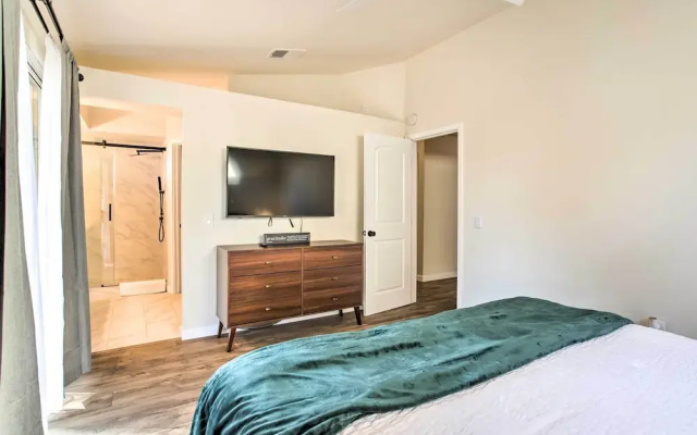 2 Mi to Coachella: Indio Getaway w/ Outdoor Oasis!