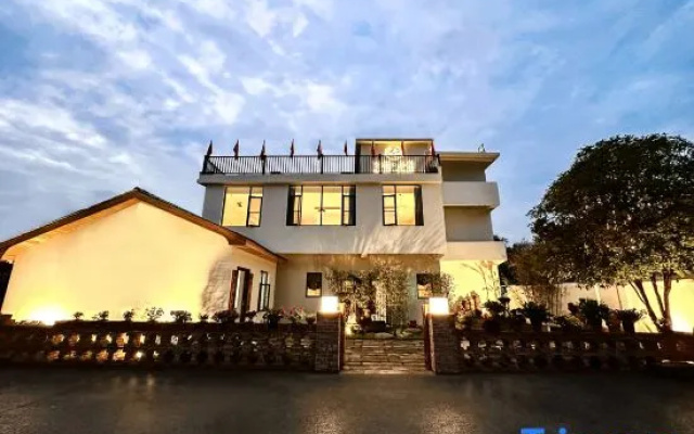 Houcun Villa