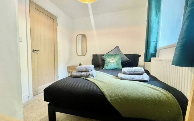 Cozy & Spacious 3-bedroom Home