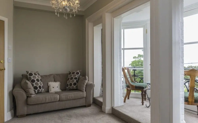 The Gleneagles Guesthouse