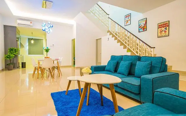 4-Bedrm ensuite family friendly house near Aeon Bukit Indah