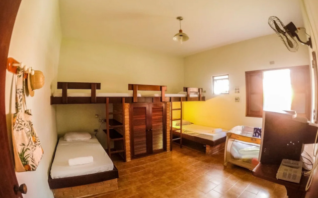 Super casa Boiçucanga Ande até a areia