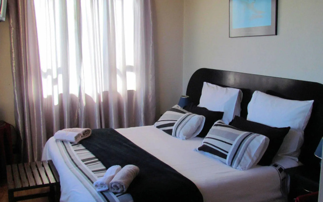 Blue Horizon Bay Guest House