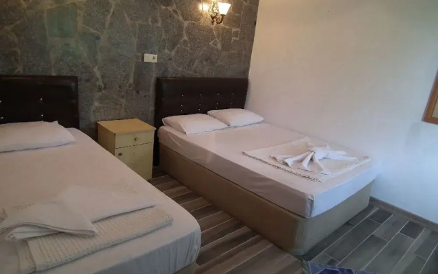 Aristo Motel