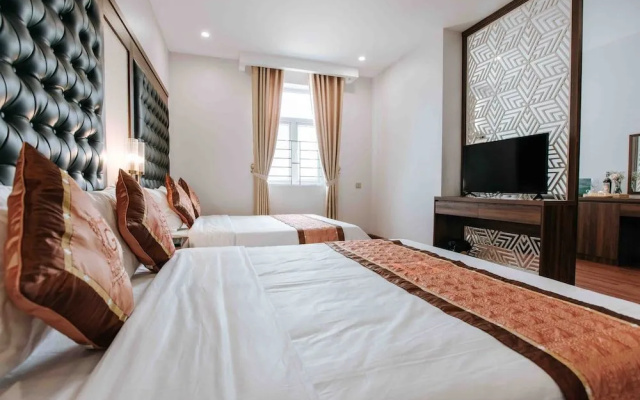 Golden Coto Hotel