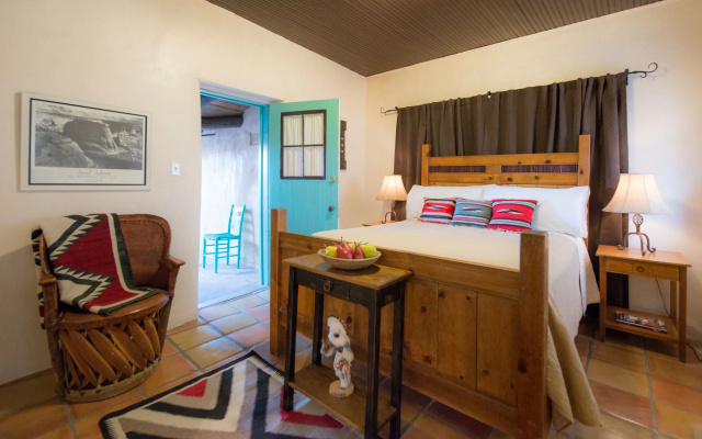 Inn Of The Turquoise Bear