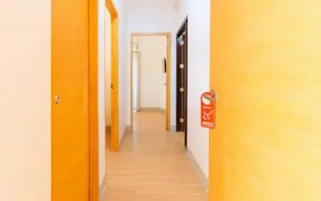 Reddoorz Plus At Alpina Heights Paranaque
