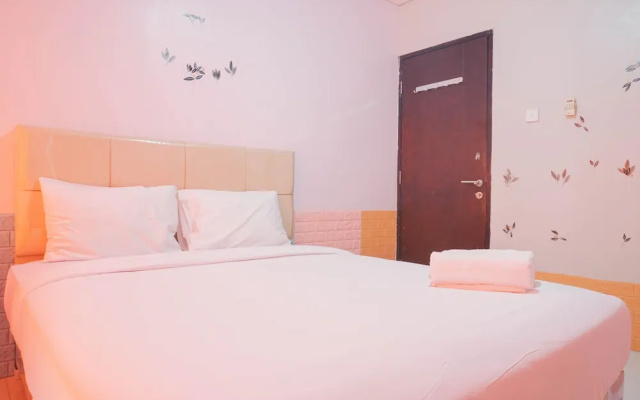 Comfort and Best Choice 2BR at Nifarro Park Apartment