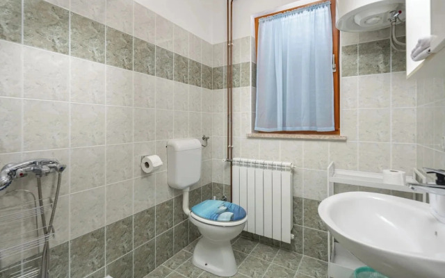 Seaview Pool House Mytilus