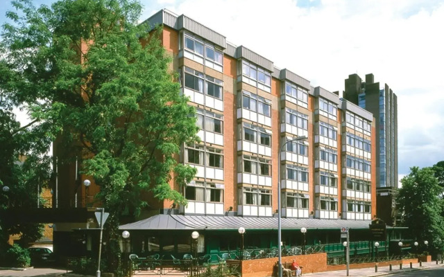 Отель Britannia Hampstead Лондон вид на фасад