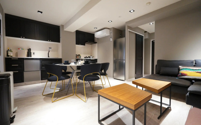 Real Life Kudanshita Chic 2-bedroom 6pax 3mins sub