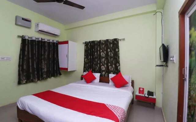 Das & Das Lodge By OYO Rooms