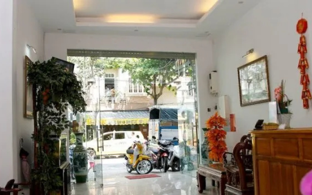Golden Beach Hotel
