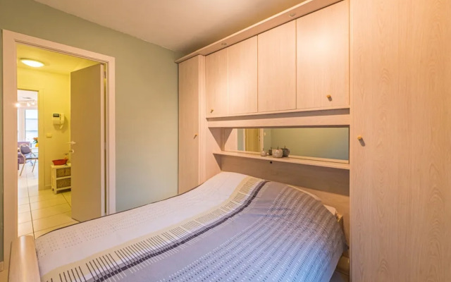 Well-maintained Apartment With sea View