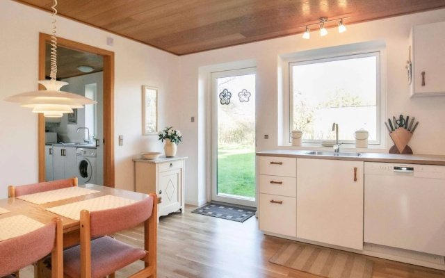 Cozy Holiday Home in Syddanmark near Sea
