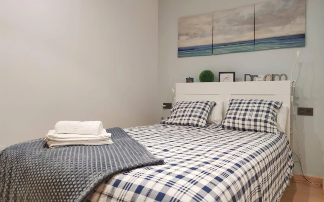 Acogedor apartamento a 50m de Playa Silgar
