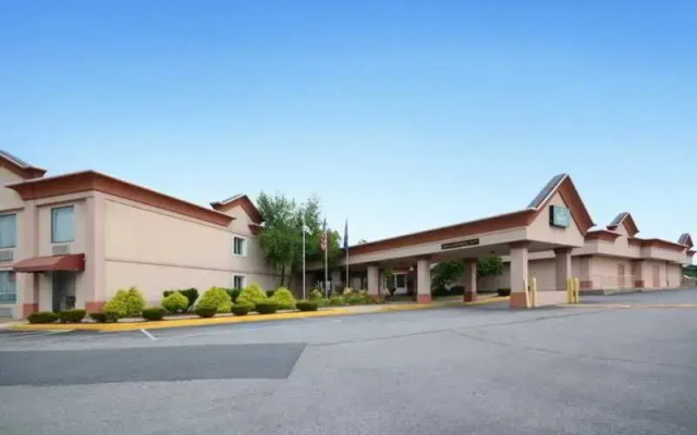 Quality Inn & Suites Chambersburg