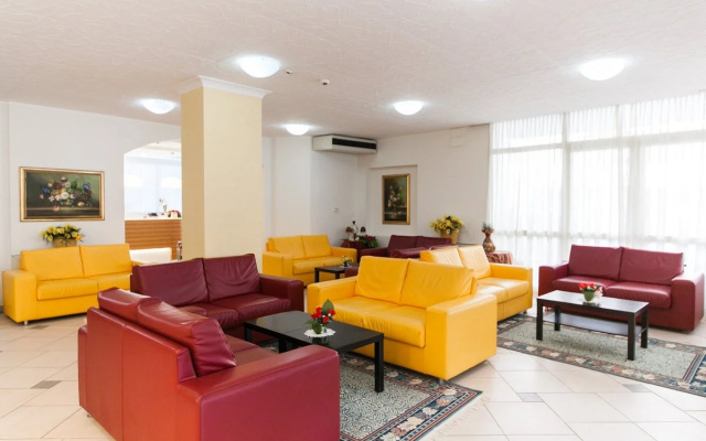 Hotel Diplomatic