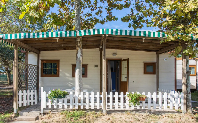 Residence Villaggio Pineta***