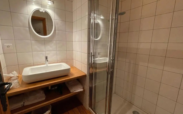Appartement 110m2, lits faits linge fourni, plein centre, WIFI