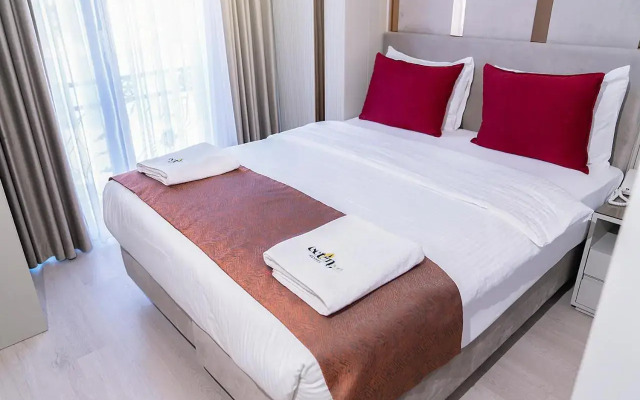 Cetin Port Hotel