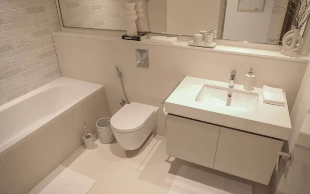 Luxury Furnished 2br Full Sea And Marina View