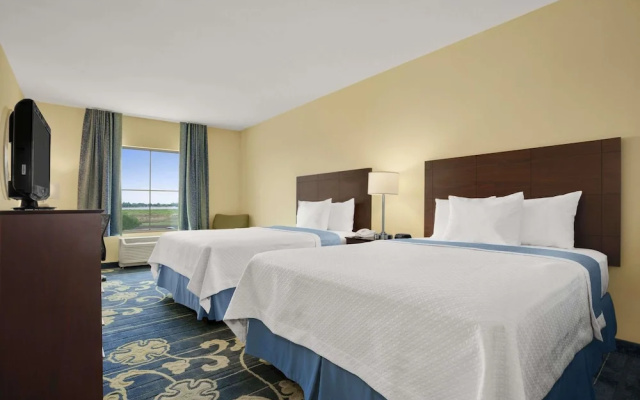 Spark by Hilton Victoria
