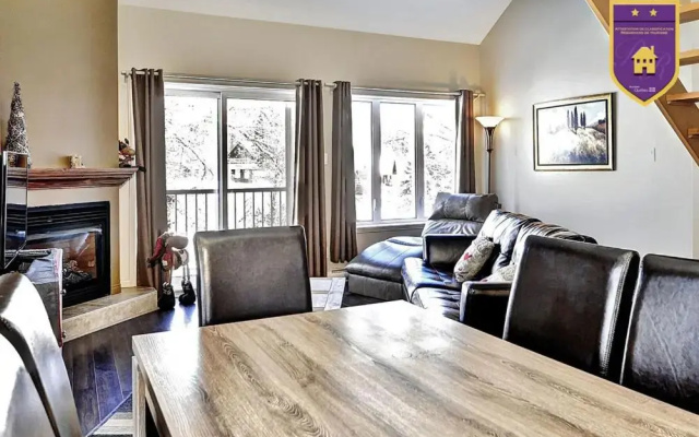 Condo 306 33 Chemin du Hameau by Les Chalets Alpins