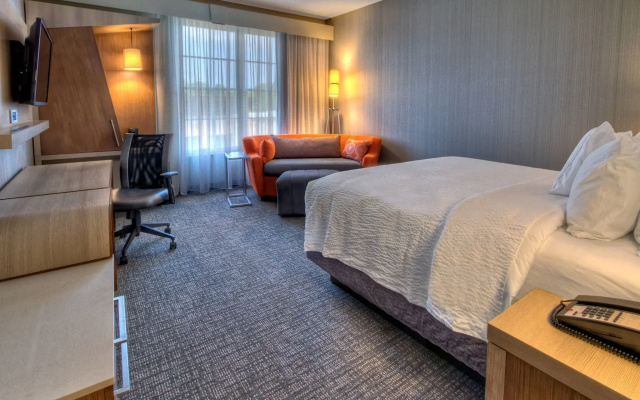 Courtyard by Marriott Nashville Green Hills