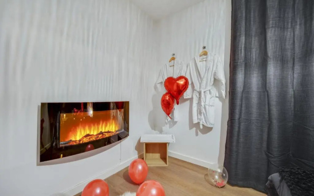 Sweet Angel Suite Romantique Avec SPA (Adults Only)