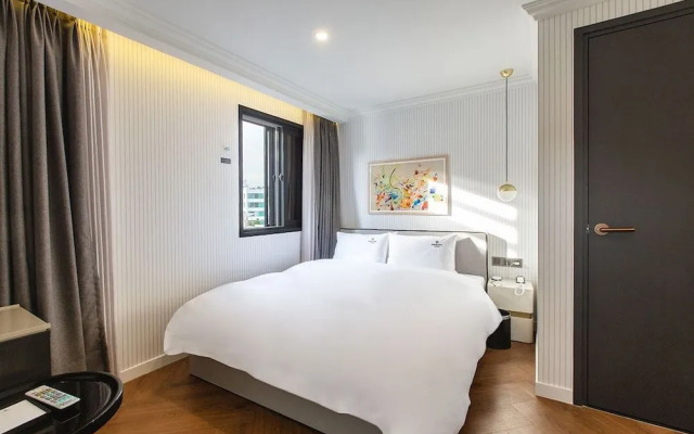 Browndot Hotel Yeonhwari