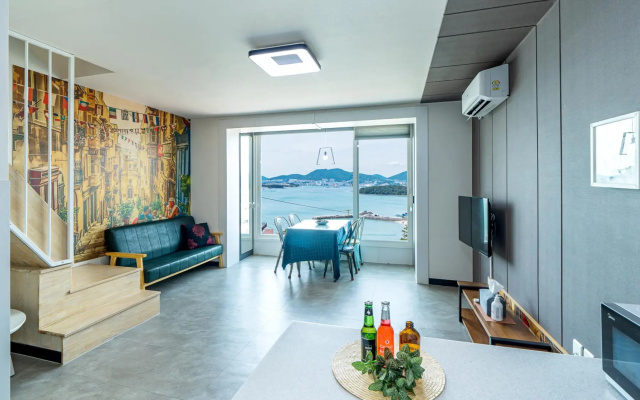 Yeosu Kkotnal Pension