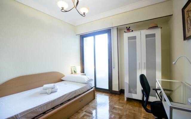 Отель Basque by People Rentals Испания, Сан-Себастьян - отзывы, цены и фото номеров - забронировать отель Basque by People Rentals онлайн комната для гостей