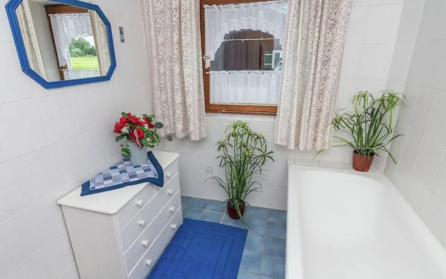 Spacious 4 Person Holiday Home near Chiemsee