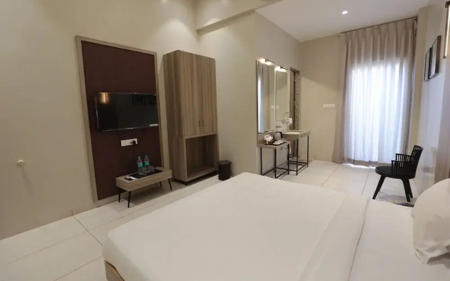 Vaishnav Hotel