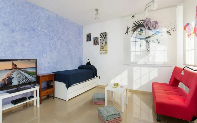 Beautiful Villa With Pool in Vidreres