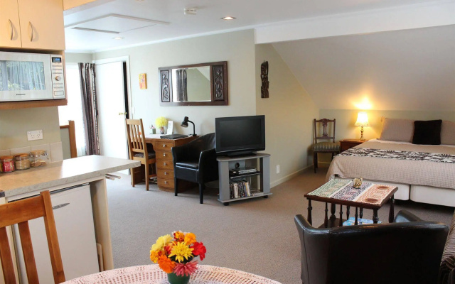 Annick House Bed and Breakfast