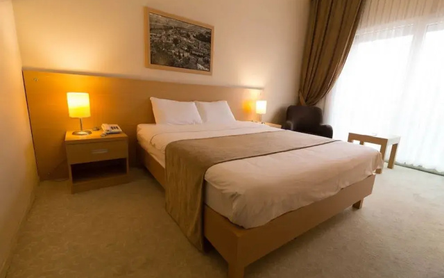 GDZ Hotels Gediz Business