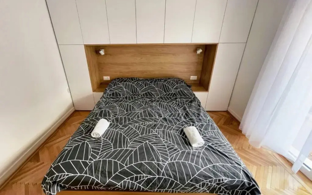 MILLENNIUM bridge cozy apartment TOP location