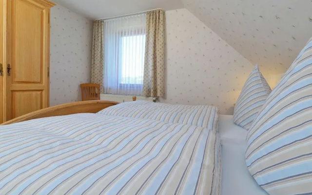 Apartment in Eimelrod With Panoramic Views