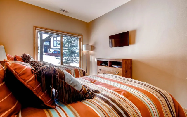 One Breck Place Imperial 25