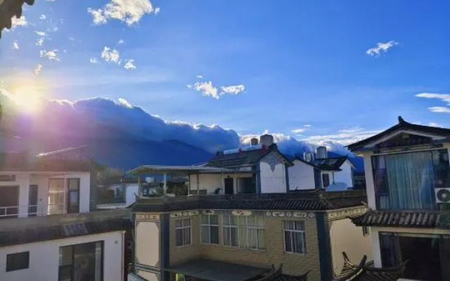 Yunnan Heart · Yoran Bookyard Realm Boutique Stay (Dali Erhai Cai Village)
