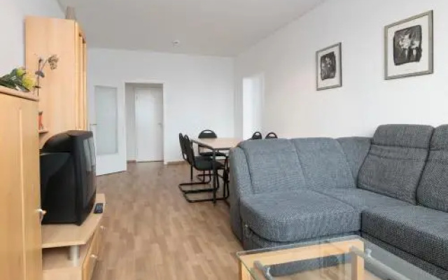 Gwg City Apartments Iii