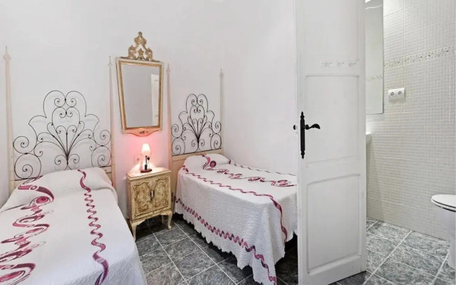 Villa Peral for 4 People in Spain