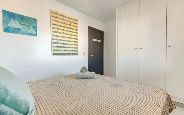 Apartment in Roses by the Waterfront