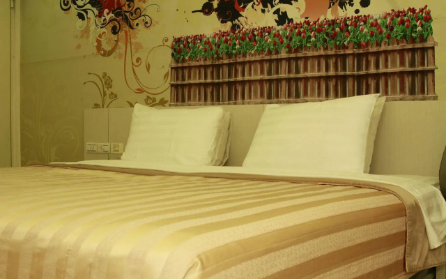 Beethoven Express Hotel